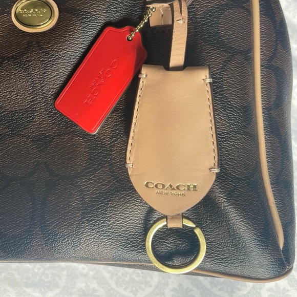 Coach handbag - Picture 4 of 8